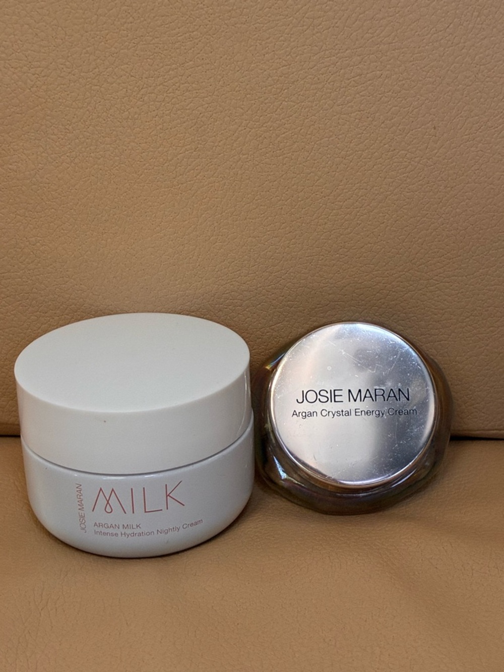 JOSIE MARAN White & Silver Cream Duo
